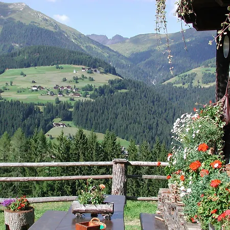 招待所 Haus Guggenberger 3*