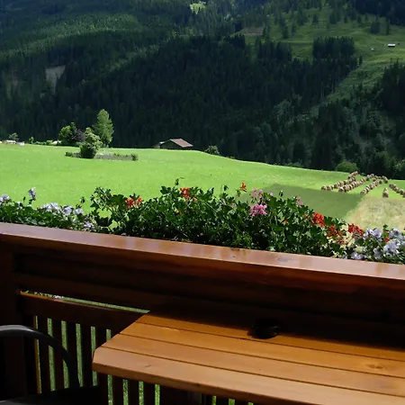 Haus Guggenberger Penzion Liesing