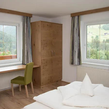 招待所 Haus Guggenberger 列兴