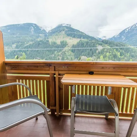 Haus Guggenberger 招待所 列兴