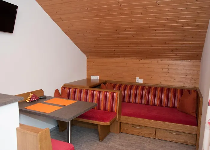 Haus Guggenberger Pensjonat Liesing