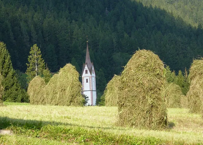 Haus Guggenberger 招待所 3*